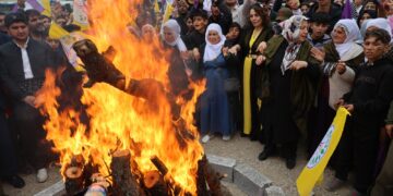 Li Farqînê û Çinarê Cejna Newrozê hat pîrozkirin