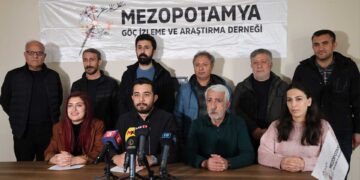 ‘Ganî zemîno huqûqî û sîyaseto demokratîk bêro awankerdene’