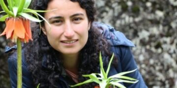 Nujiyan Erhan bû dengî jinên êzidî