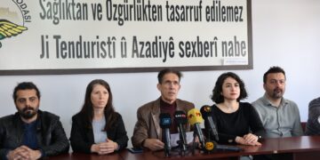 Xelata aştî û demokrasiyê dan Îbrahîm Ozden Kaboglu