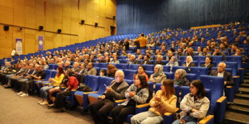 TJA, DBP û DEM partiyê li Amedê civîna gel li dar xist