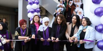 Farqîn de Merkezê Hemkarî û Ciwîyayîşê Cinîyan abî