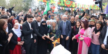 ‘Ma Newroze bikerê azadîya rêzdar Ocalanî ya fîzîkîye’