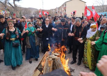 Qezaya Dîgorî ya Qersî de zî pîrozbayîyê Newroze ame kerdiş
