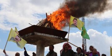 Agirê azadî û aştiyê Rojava û Helebê ronî dike