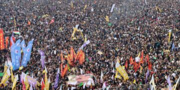 Sed hezaran li Stenbolê Abdullah Ocalan silav kir