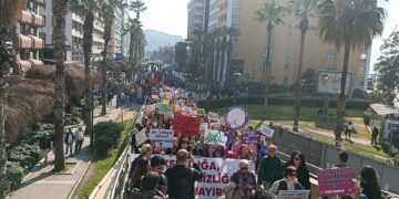 ‘Em ê bi ruhekî hevpar jiyan û civaka demokratîk ava bikin’