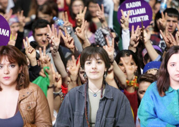 ‘Ma seba Rojîn Kabaîş qadan de bê’