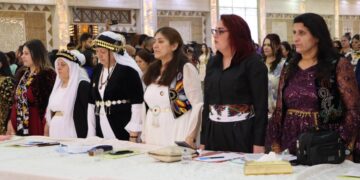 Konferansa Yekemîn a Jinên Kurd li Rojava dest pê kir