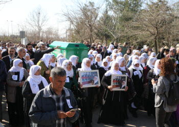Dayîka Sakîne bi girseyî oxir kerdê: Aştî ra bi hesret şîye