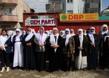 Dayikên Aştiyê yên Şirnexê: Aştî yekalî nabe