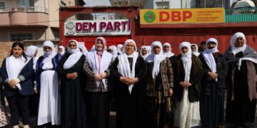 Dayikên Aştiyê yên Şirnexê: Aştî yekalî nabe