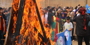 Sêwrege de Newroze ameye pîrozkerdiş