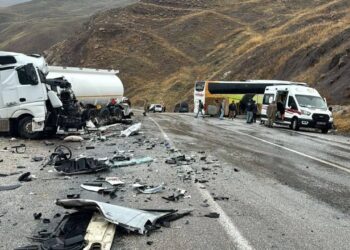 Li ser rêya Wan-Colemêrgê qeza: Kesek mir, 9 kes birîndar bûn