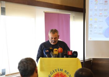 ‘Ma do bal biancî ser perwerdeyê bi ziwanê dayîke’