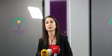 Tulay Hatîmogûllari: Divê tavilê şertên azadiya Ocalan bên amadekirin