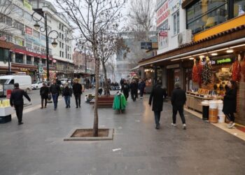‘Heta Ocalan azad nêbo aştî nêbena’