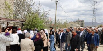 Tezîyeya Pelîn Yilmaze bi girseyî ameye zîyaretkerdene