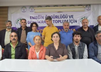 Îzmîr de semedê 1ê Gulane vengdayîş
