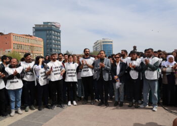 Meşa ciwanan a Amarayê destpê kir