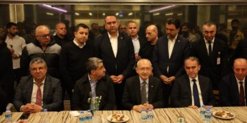 Kemal Kilicdaroglu serdana Sirri Sureyya Onder kir