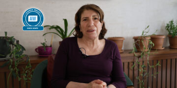 Dê li dijî qedexeya sezeryanê têbikoşin