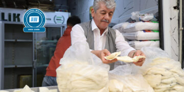 ‘Êdî penîr seba arayî luks o”