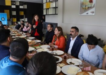 Bi wesîleya Roja Rojnamegerên Kurd hatin bahev