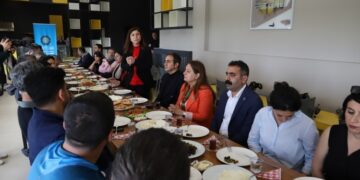 Bi wesîleya Roja Rojnamegerên Kurd hatin bahev