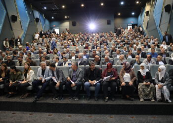 Komxebata DEM Partiyê: Divê gelê Kurd ji bo aştiyê tifaqa xwe pêk bîne