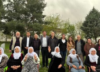 32 sal şûnve hate berdan