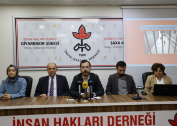 Komxebata ÎHD’î: Tecrîd domyeno