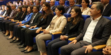 ‘Em piştgirî didin pêvajoyê û em ê ji bo aştiyê têbikoşin’