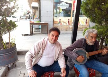 ‘Deyîrbazîya kirmanckî zaf kemî ya’