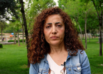 ‘Seba awankerdişê komelê demokratîkî şarî de kom benê’