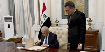 Serekkomarê Iraqî qanûnê Helebçe îmza kerd