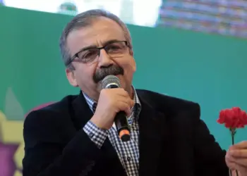 DEM Partî: Serokwekîlên koma me dê bi Wezîrê Dadê re bicivin