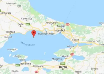 Deryaya Marmarayî de girsîya 6.2î de erdlerz bî