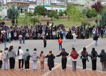 Festîvalê 4ê Nîsane domyeno