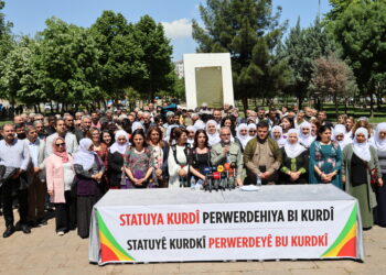 Deklerasyona 15ê Gulanê: Em li dor zimanê xwe bibin yek û yekitiya xwe ava bikin