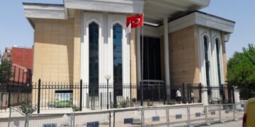 Çawişo westa ke cinîyêk kiştbî, ame veradayene