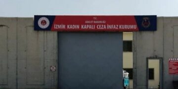 Ji ber ‘tililî’ û ‘hembêzkirinê’ ceza dane 9 girtiyên jin