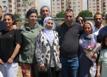 Birayê Denîz Poyraz 14 sal şûnde tehliye bû