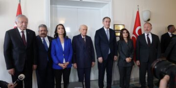 Pêvînayîşê DEM Partî û MHP’yî qedîya