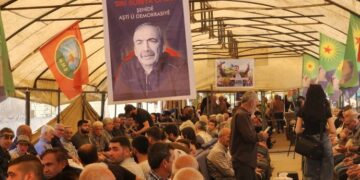 Qamişlo de seba Sirri Sureyya Onderî tezîye ameye ronayene