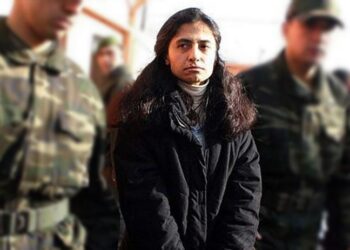 Azîme Işik 26 sal şûn de ji doza Mavî Çarşi beraat kir