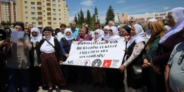 Hemverê binpaykerdişê heqan ê hepisxaneyê Şakranî reaksîyon