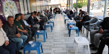 DEM Partiyê li gelek bajaran ji bo Onder şîn danî