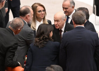 Hevserokên DEM Partî û Serokê MHPê hatin cem hev