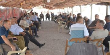 Şêniyên navçeya Mexmûrê çûn serdana konê berxwedanê